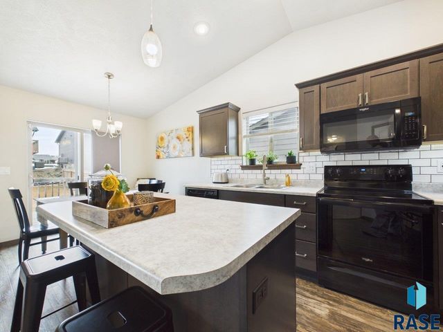 6632 W Amber St Street, Sioux Falls, SD 57107