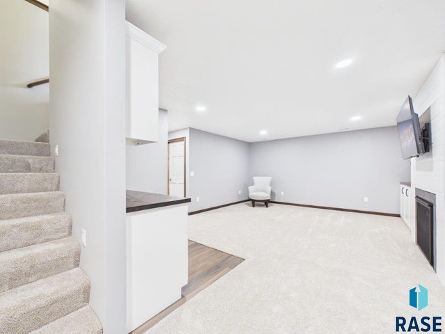 6632 W Amber St Street, Sioux Falls, SD 57107