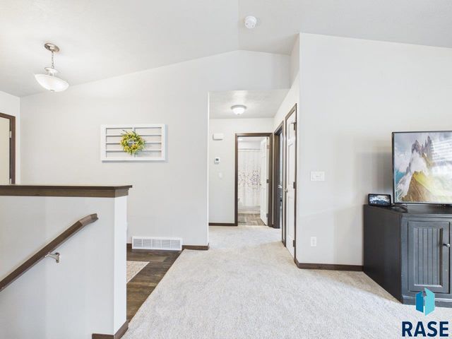 6632 W Amber St Street, Sioux Falls, SD 57107