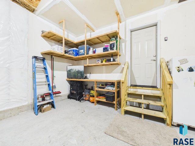 6632 W Amber St Street, Sioux Falls, SD 57107