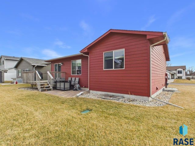 6632 W Amber St Street, Sioux Falls, SD 57107