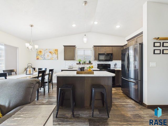 6632 W Amber St Street, Sioux Falls, SD 57107