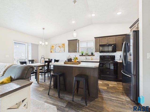 6632 W Amber St Street, Sioux Falls, SD 57107