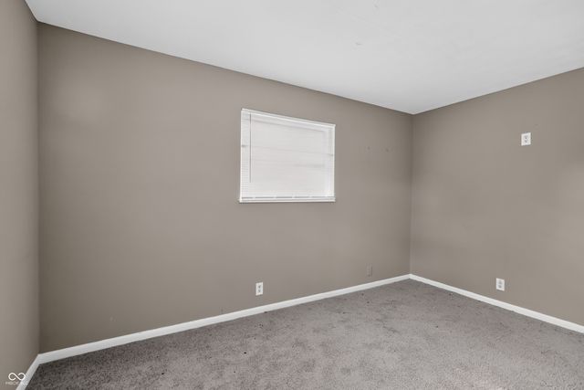 5636 Laurel Hall Drive, Indianapolis, IN 46226