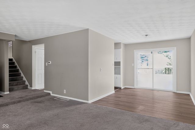5636 Laurel Hall Drive, Indianapolis, IN 46226