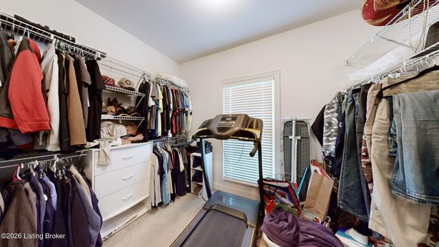 3416 Tucker Wood Ln, Louisville, KY 40299