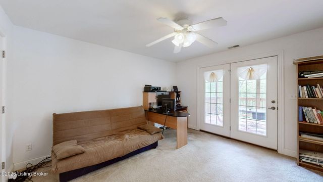 3416 Tucker Wood Ln, Louisville, KY 40299