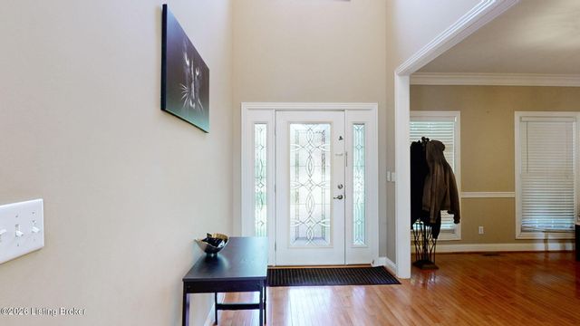 3416 Tucker Wood Ln, Louisville, KY 40299