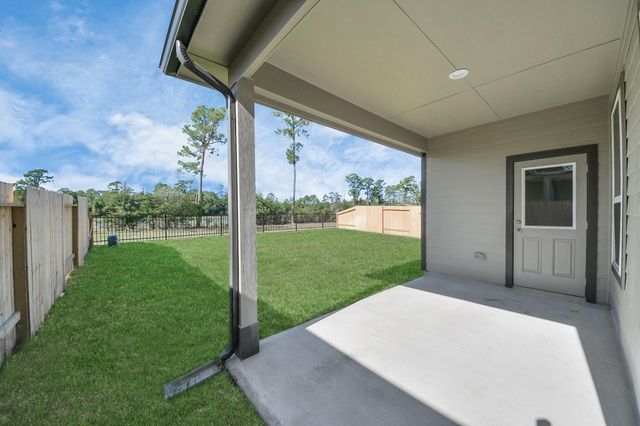 11802 Royal Willow Lane, Houston, TX 77066