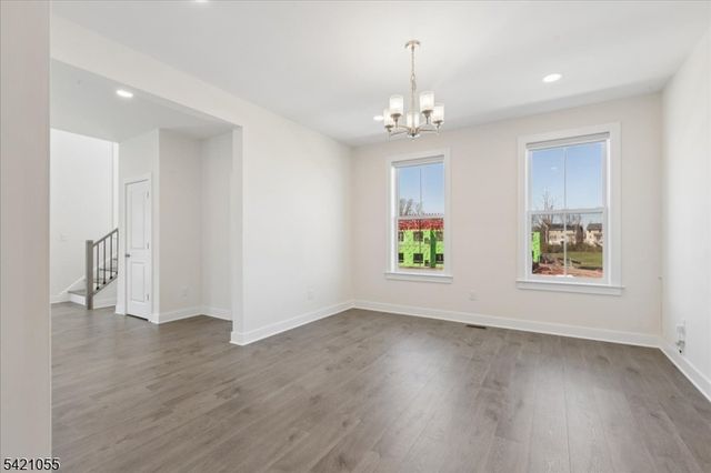 61 Village Dr, Montgomery Twp., NJ 08558