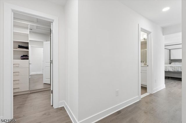 61 Village Dr, Montgomery Twp., NJ 08558