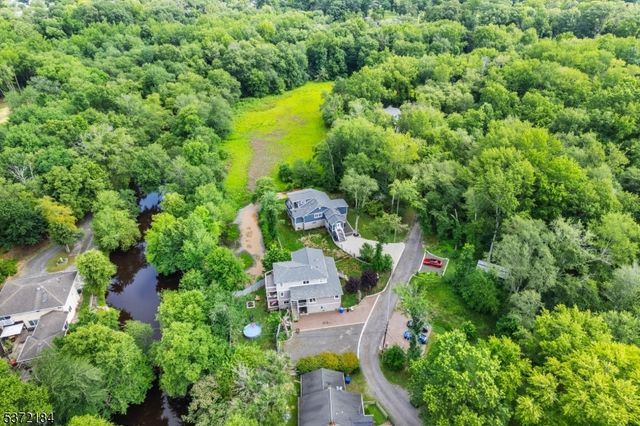 6 Kates Tract, Mount Holly Twp., NJ 08060