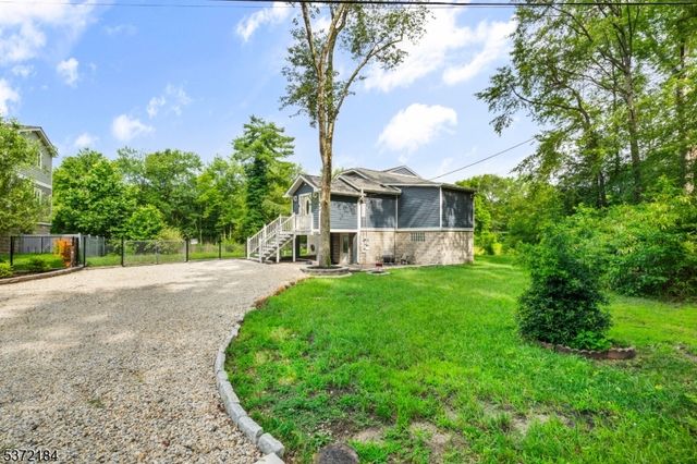 6 Kates Tract, Mount Holly Twp., NJ 08060
