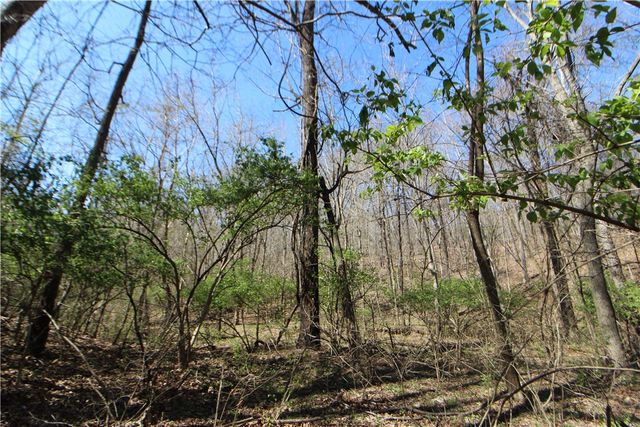 14552 Highland Church Road, Fayetteville, AR 72704