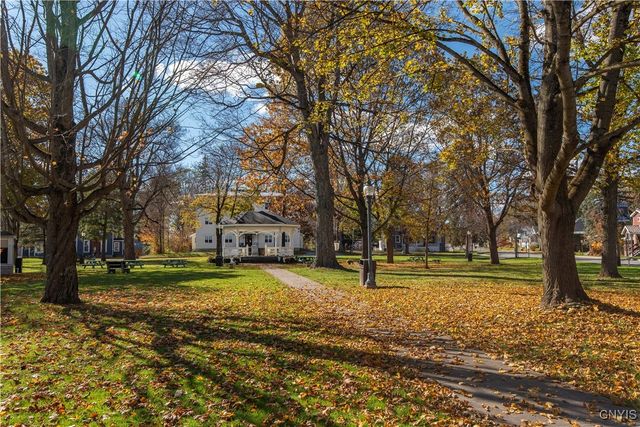 101 Sanger Avenue, Sangerfield, NY 13480