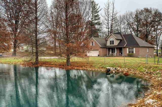 314 W North Street, Boonville, IN 47601