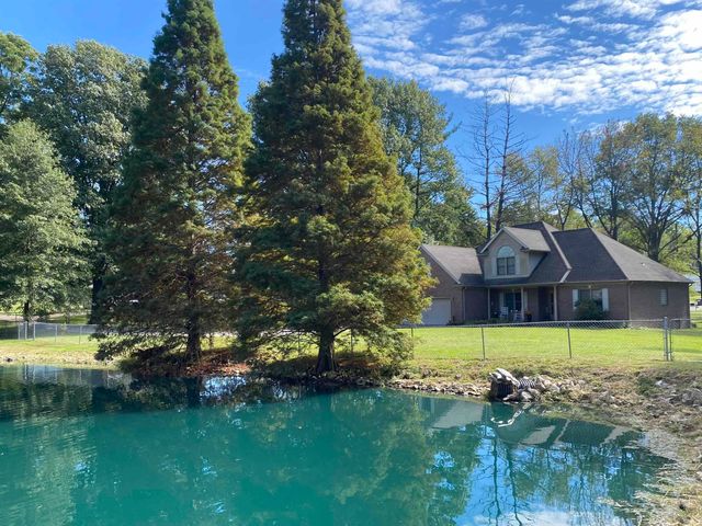 314 W North Street, Boonville, IN 47601