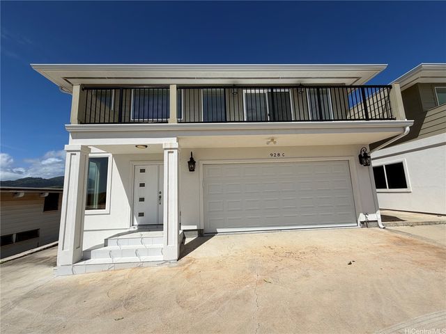 928 9th Avenue C, Honolulu, HI 96816