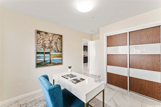 928 9th Avenue C, Honolulu, HI 96816