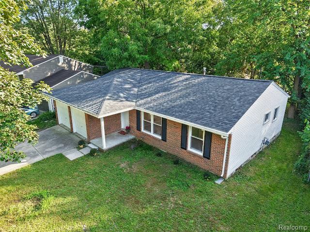8564 Windsor Court, Ypsilanti, MI 48198