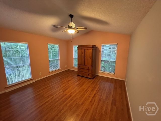 91 Holly Circle, Midway, GA 31320