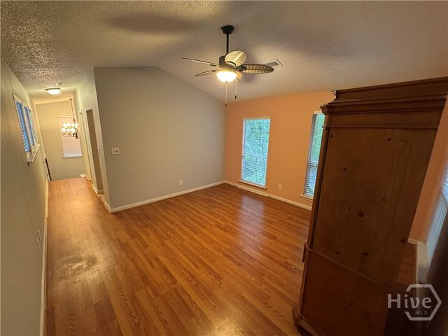 91 Holly Circle, Midway, GA 31320