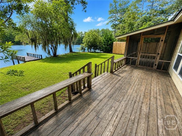 91 Holly Circle, Midway, GA 31320