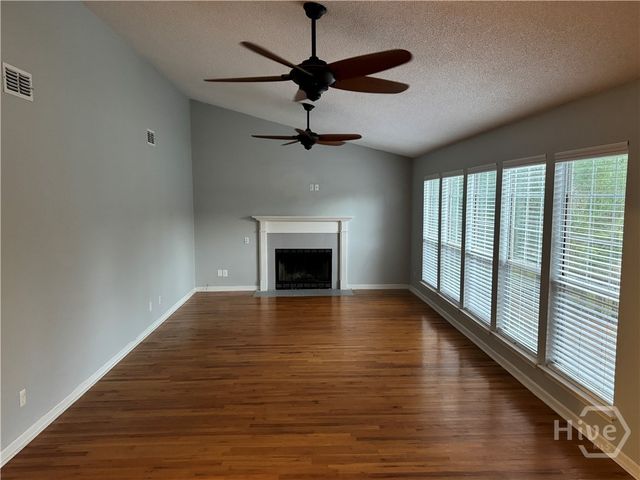 91 Holly Circle, Midway, GA 31320