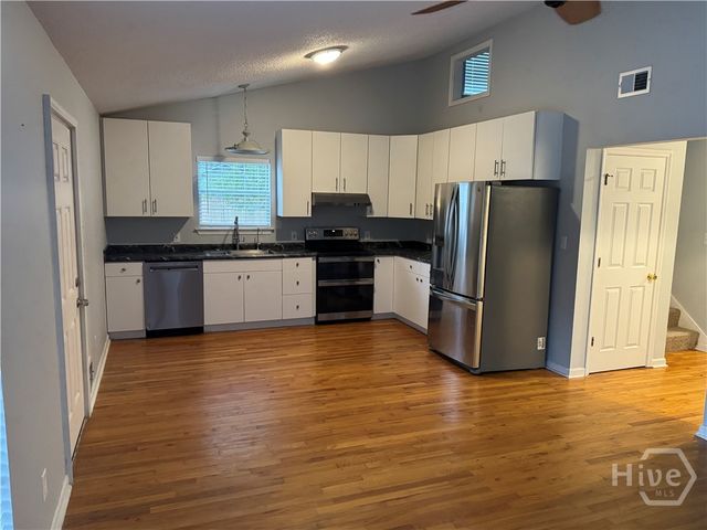 91 Holly Circle, Midway, GA 31320