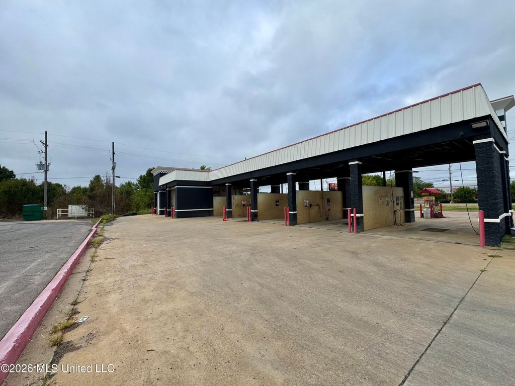 6900 U.s. 51, Horn Lake, MS 38637 — photo 2
