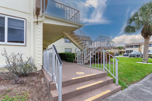 141 Saxony C Terrace 141, Delray Beach, FL 33446