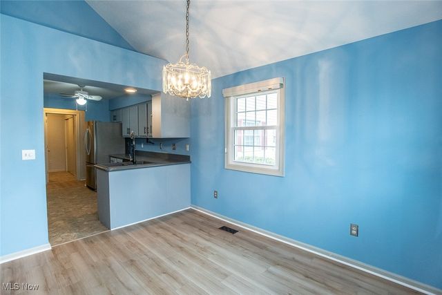 1360 Old Mill Path, Broadview Heights, OH 44147