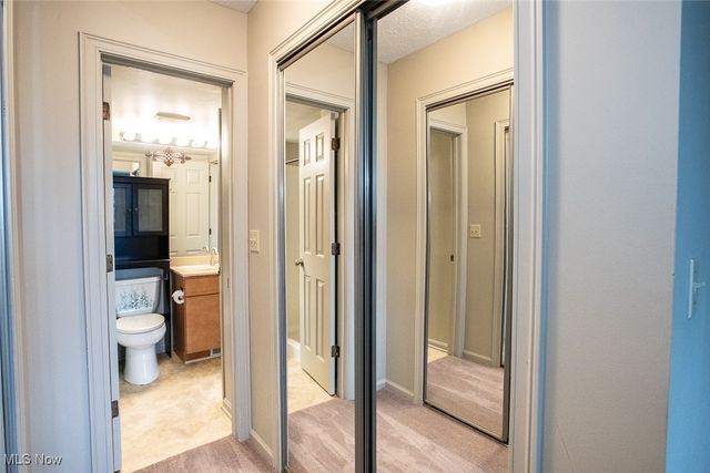 1360 Old Mill Path, Broadview Heights, OH 44147