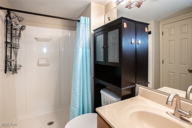 1360 Old Mill Path, Broadview Heights, OH 44147