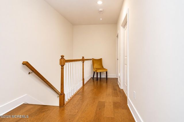 7 Raritan Cove, Keyport, NJ 07735