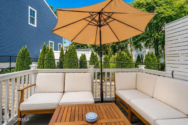 7 Raritan Cove, Keyport, NJ 07735