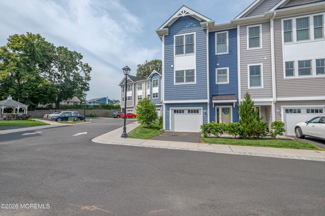 7 Raritan Cove, Keyport, NJ 07735