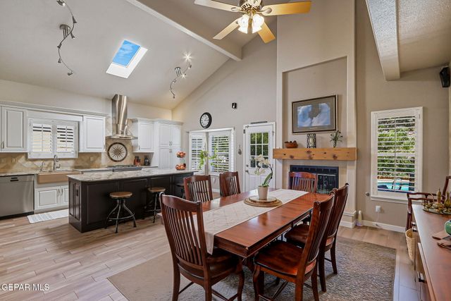 852 Via Descanso Drive, El Paso, TX 79912