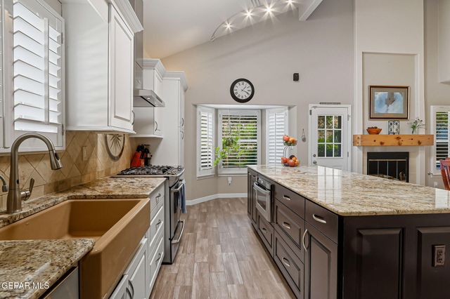 852 Via Descanso Drive, El Paso, TX 79912