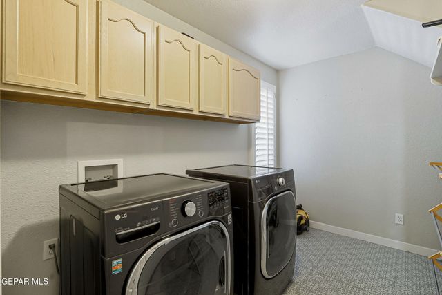 852 Via Descanso Drive, El Paso, TX 79912