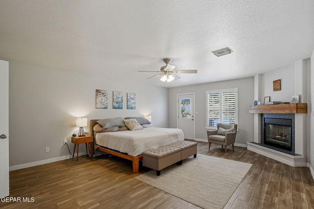 852 Via Descanso Drive, El Paso, TX 79912