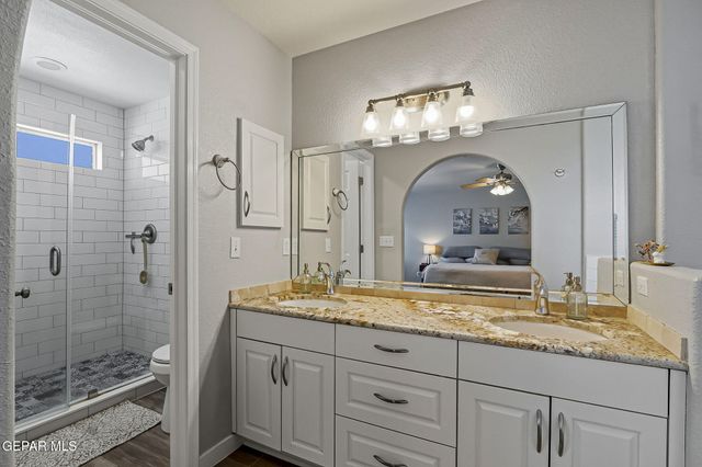 852 Via Descanso Drive, El Paso, TX 79912