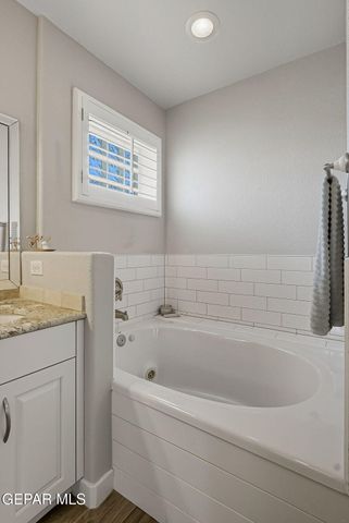 852 Via Descanso Drive, El Paso, TX 79912