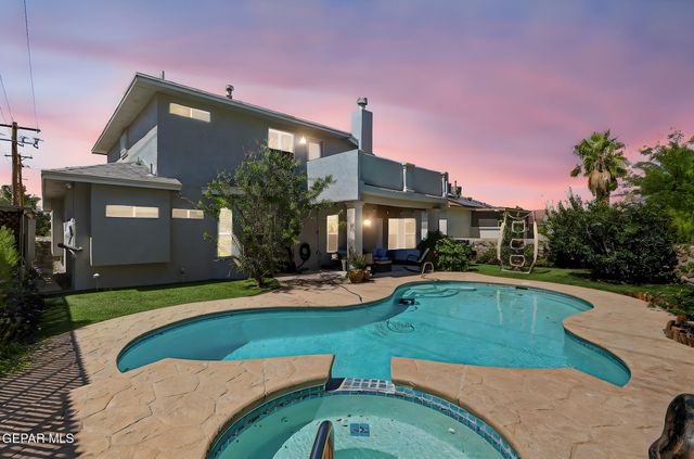 852 Via Descanso Drive, El Paso, TX 79912