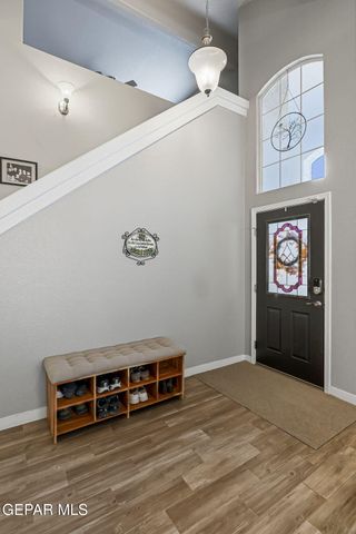 852 Via Descanso Drive, El Paso, TX 79912