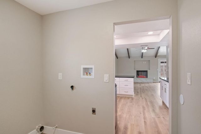 3424 Joanna Dr, Modesto, CA 95355