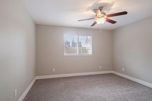 3424 Joanna Dr, Modesto, CA 95355