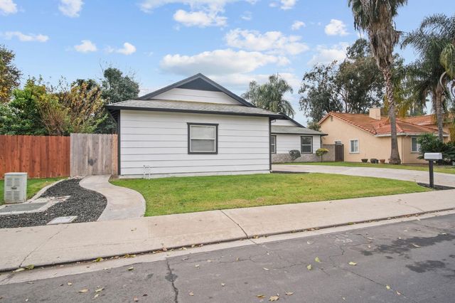 3424 Joanna Dr, Modesto, CA 95355
