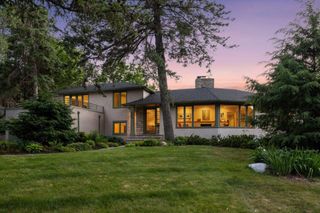 244 Janalyn Circle, Golden Valley, MN 55416