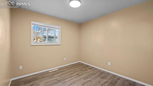 946 Hutchinson Drive, Colorado Springs, CO 80910